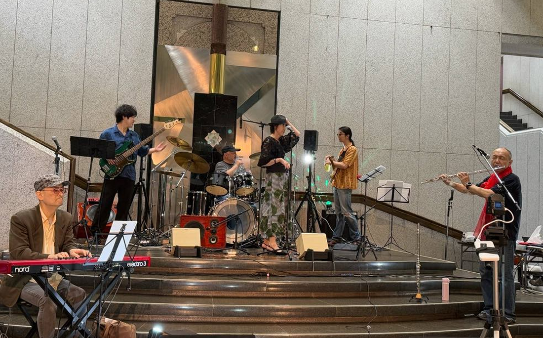 府中の郷土の森ライブ